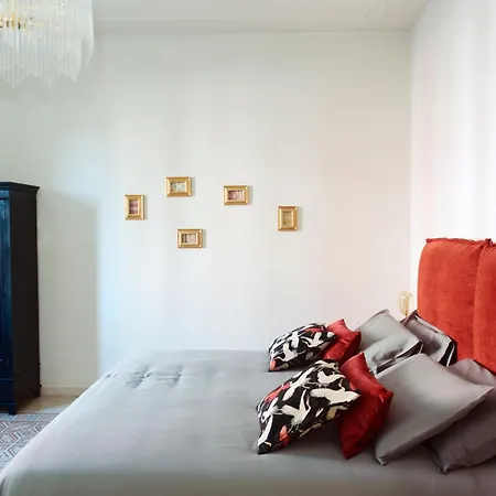 Stylish Flat For Up To 5 People - 200m From Metro Sangiovanni Апартаменты